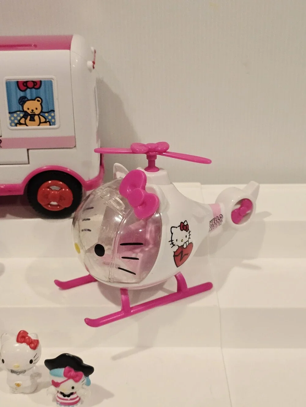 Hello Kitty Rescue Emergency Playset